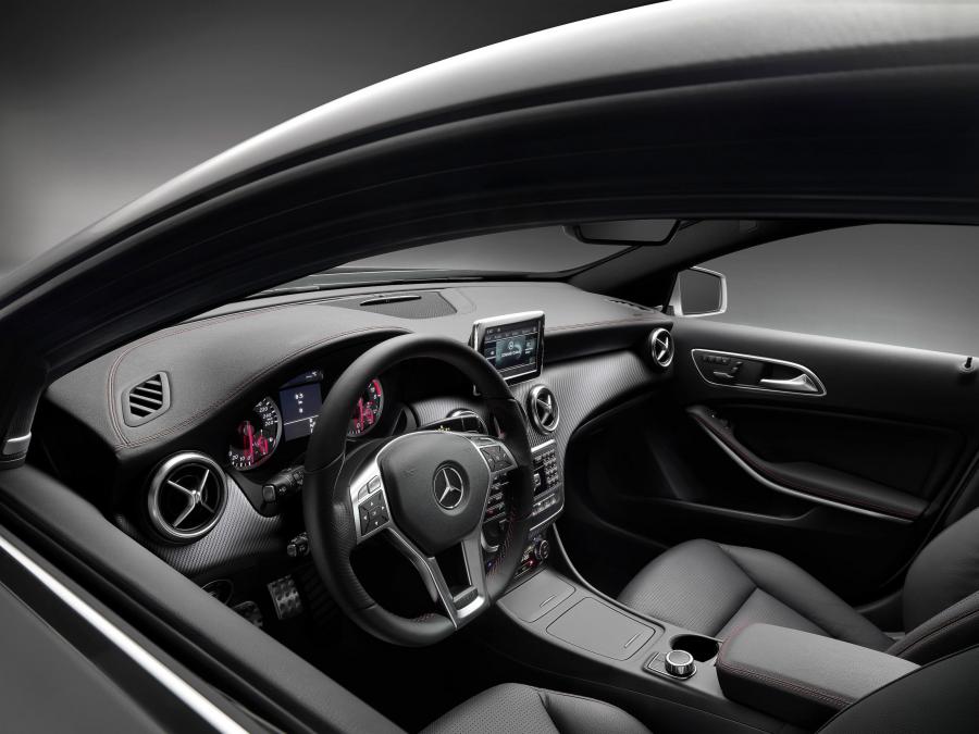  Mercedes-Benz A-Class 2013 года  (фото 5 из 45)